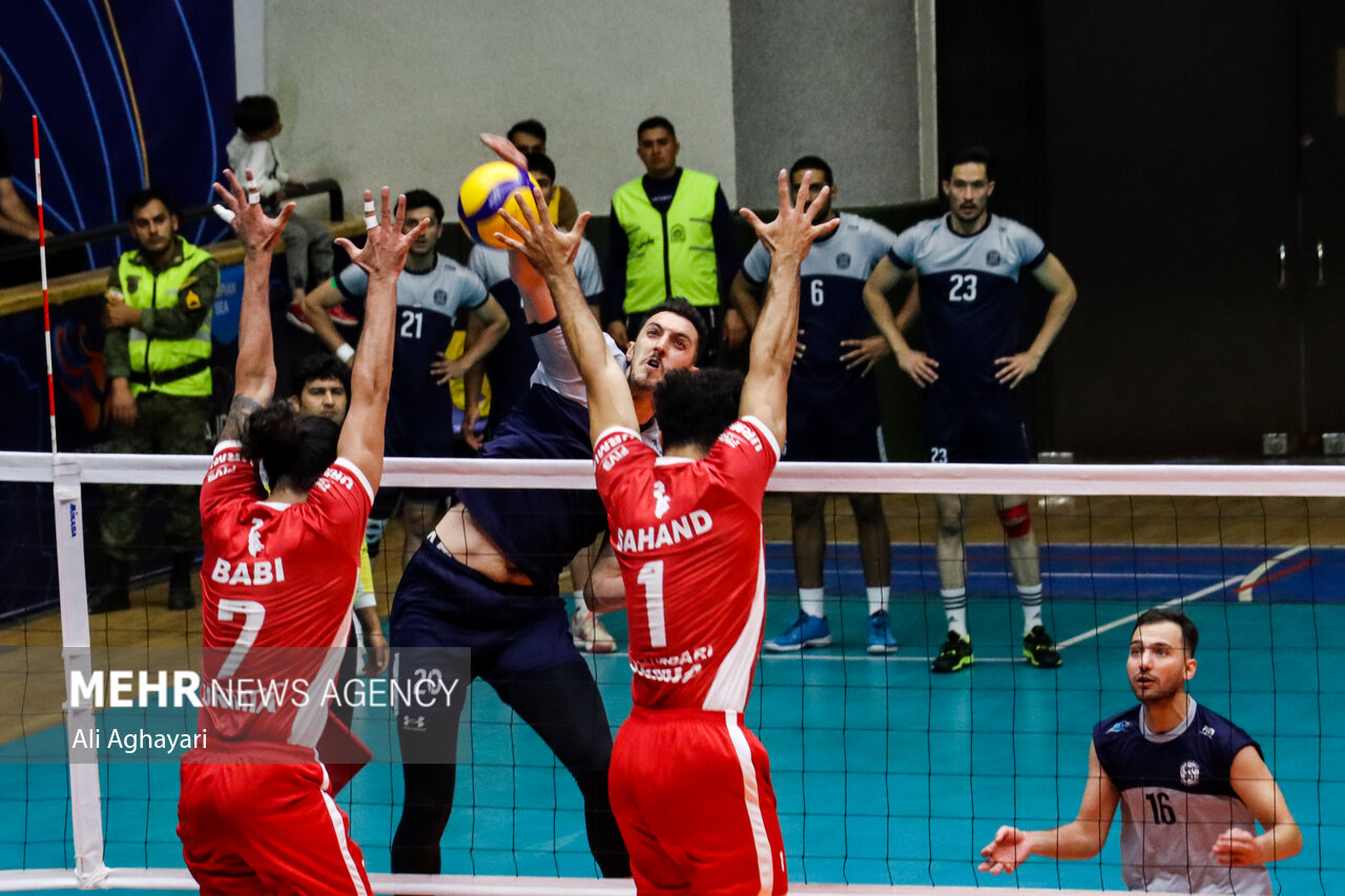 جدال حساس مدافع قهرمانی برابر پیکان/بالانشینان به دنبال دومین برد - خبرگزاری مهر | اخبار ایران و جهان