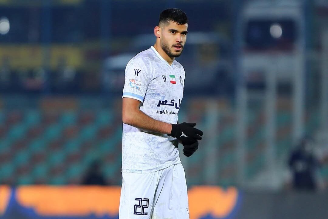 استقلال | استقلال و پرسپولیس حضور در استقلال و پرسپولیس آرزوی هر بازیکنی است؛ سا پینتو بازی من را در دربی امیدها پسندید!