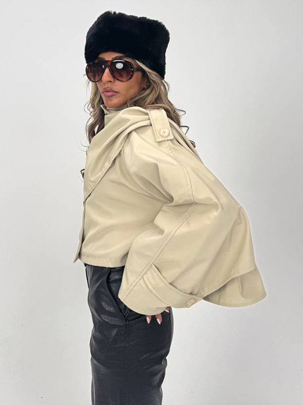 چطور بارانی زنانه را با شلوار جین یا بوت ست کنیم؟