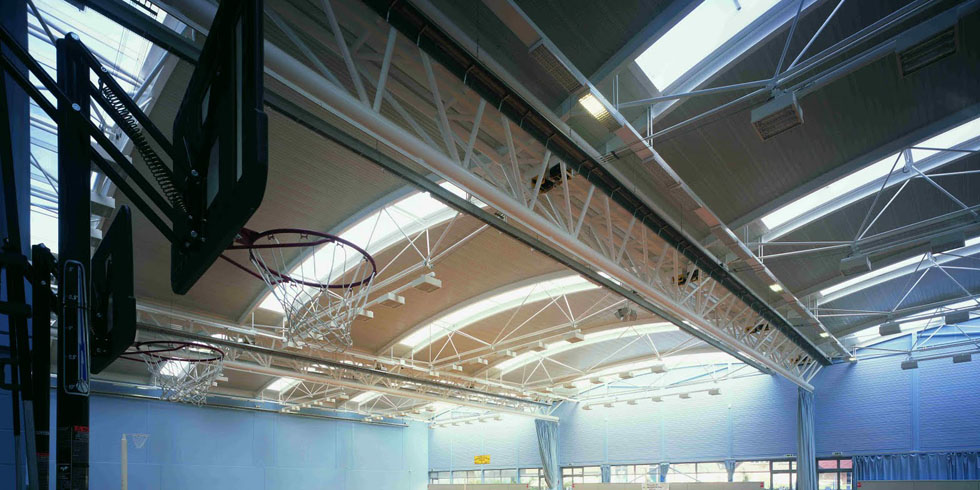 بهترین سیستم گرماتاب برای سالن‌ ورزشی